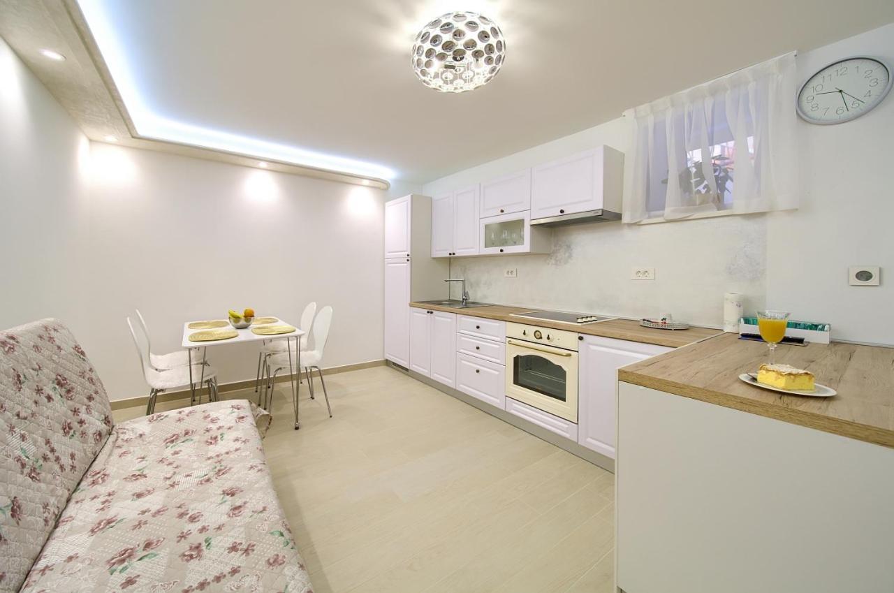 Casa Aurelia - Mali Tone Apartman Krk Town Kültér fotó