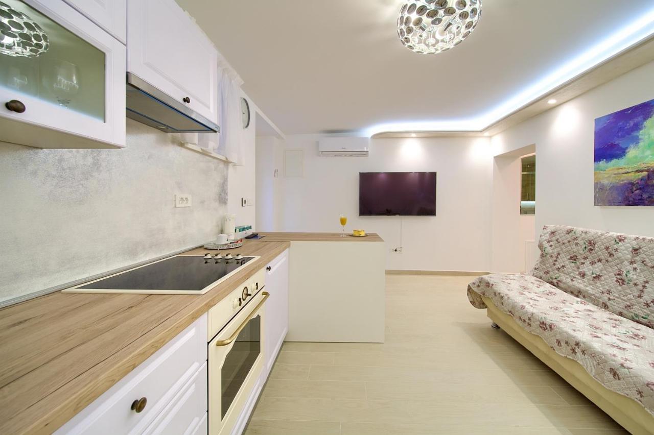 Casa Aurelia - Mali Tone Apartman Krk Town Kültér fotó